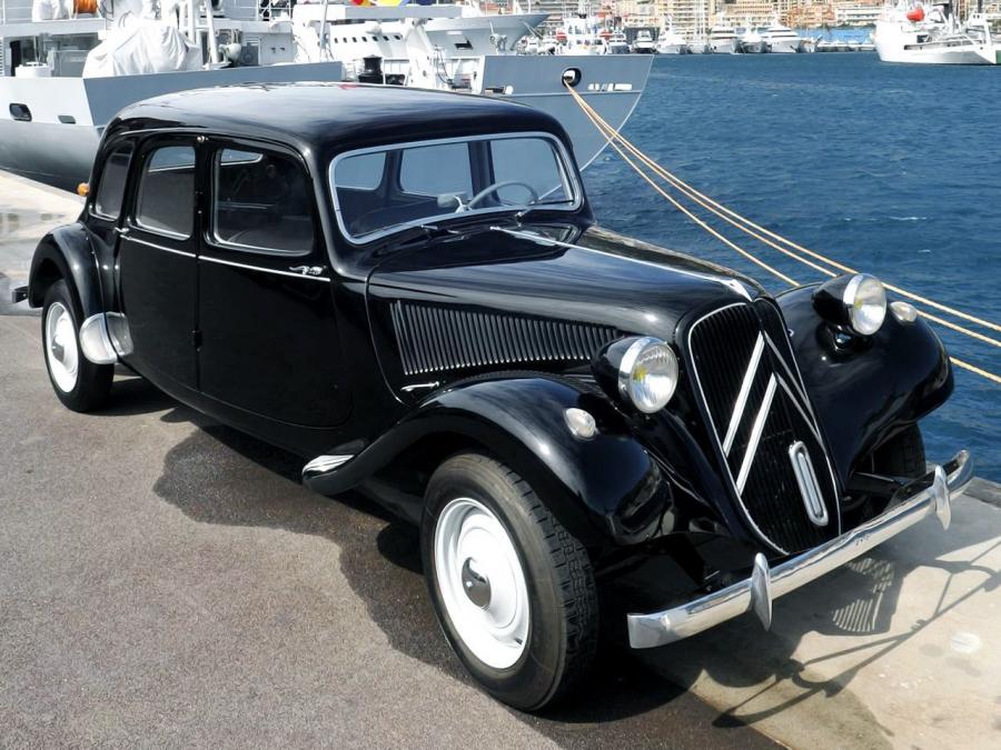  Citroen Traction Avant Commerciale 1954 года  (фото 7 из 11)